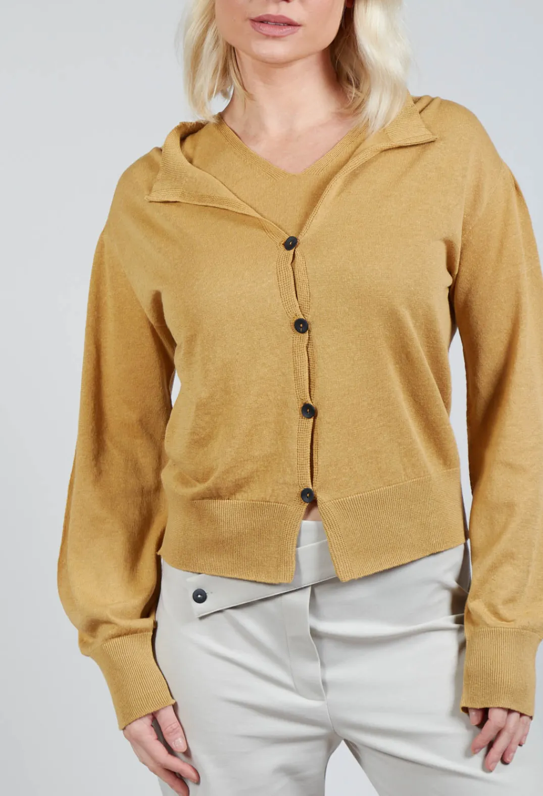 Sarah Pacini Cardigans^Long Sleeve Cardigan in Mustard