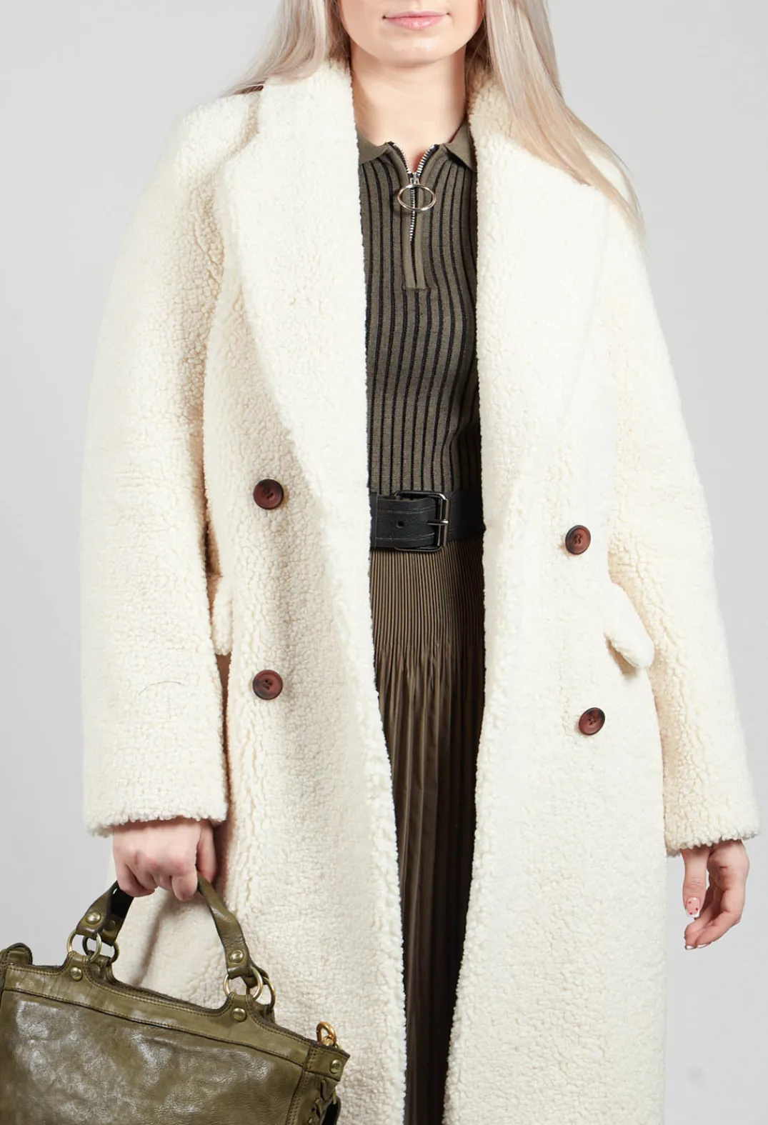 Beatrice B Coats^Long Sleeve Teddy Coat in Cream