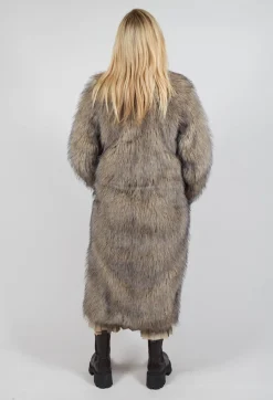 Mei Meij Coats^Longline Fur Coat in Cream Sfumato