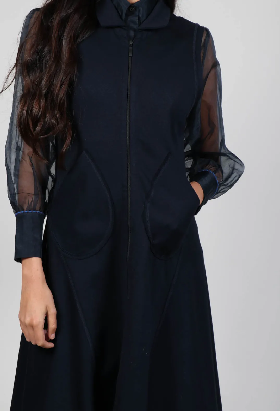 Xenia Design Jackets^Longline Zip up Jacket in Dark Blue