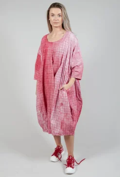 Rundholz Black Label Dresses^Loose Fit Tulip Hem Dress in Placed Chili Print