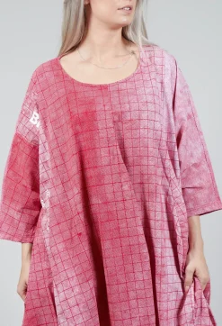 Rundholz Black Label Dresses^Loose Fit Tulip Hem Dress in Placed Chili Print