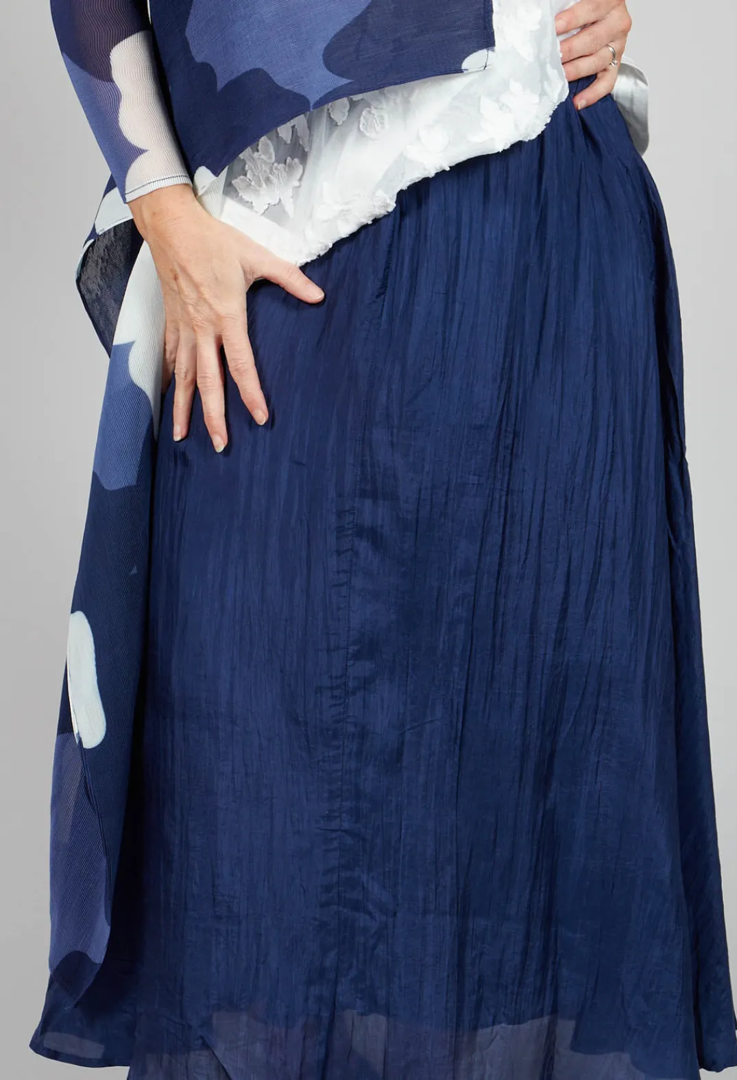 Bianco Levrin Skirts^Lotus Skirt in Navy