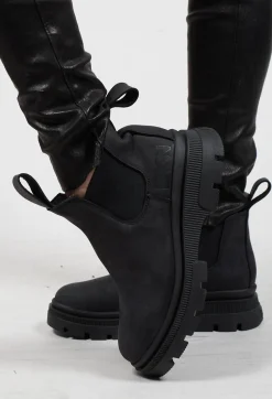 BRGN Boots^Low Chelsea Boots in New Black