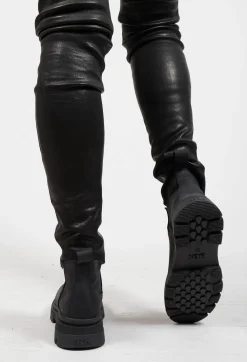 BRGN Boots^Low Chelsea Boots in New Black