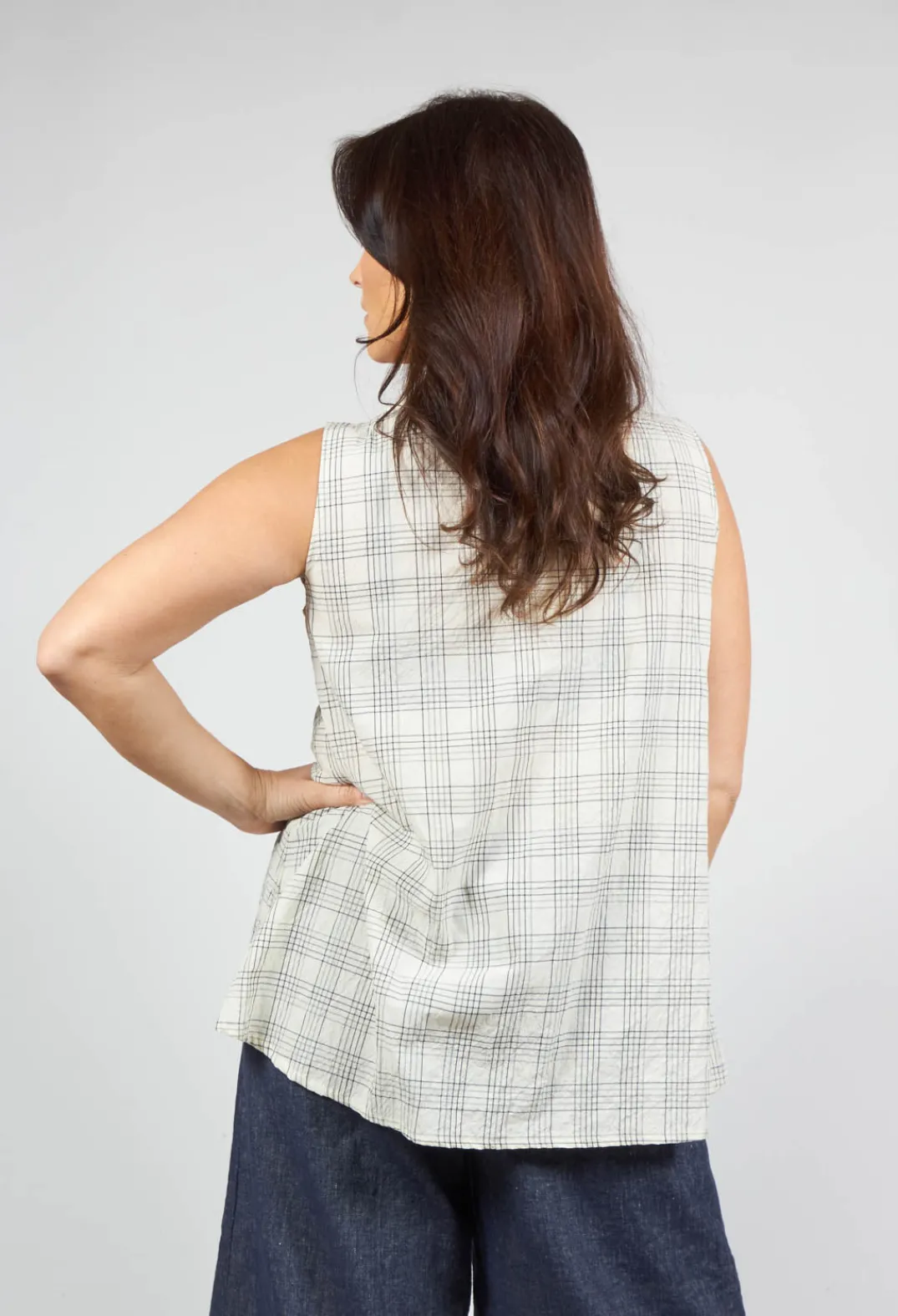 Mama B Shirts & Blouses^Macro G Sleeveless Top in Quadro Nero