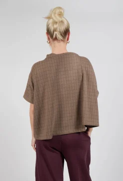 Mama B Jumpers^Magia J Cape in Seme