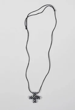 Pluslavie Necklaces^Medium Statement Cross Necklace in Silver
