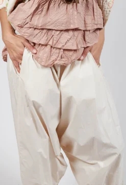 Privatsachen Trousers^Meintrachten Trousers in Stroh