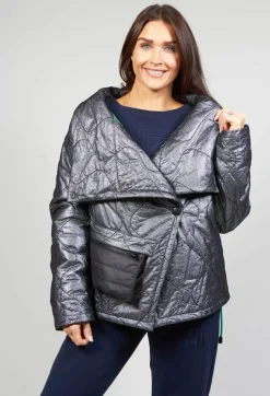 Malloni Jackets^Metallic Puffer Jacket in Ortoclasio Black / Silver