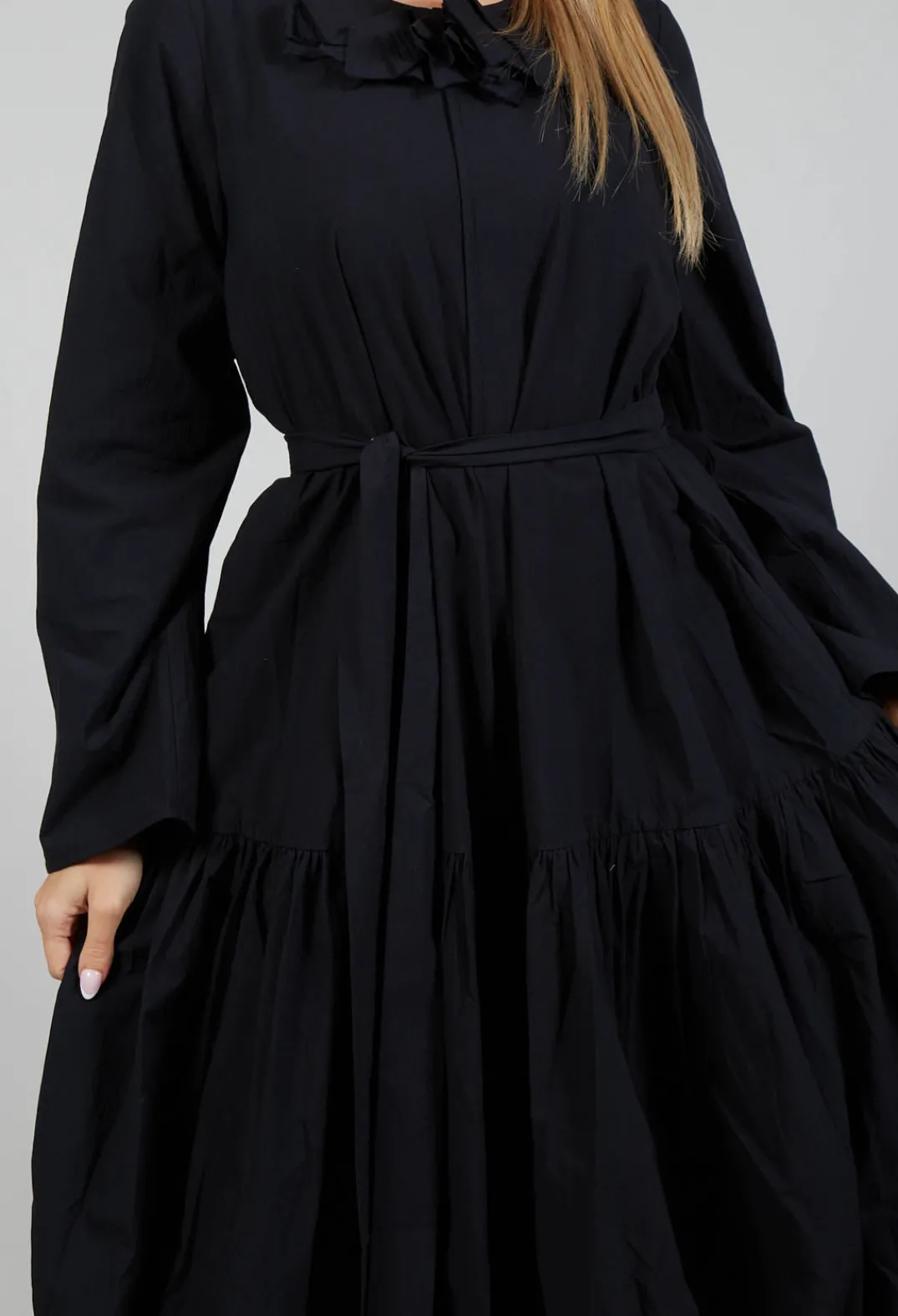 Les Filles d'Ailleurs Dresses^Midi Smock Dress in Black