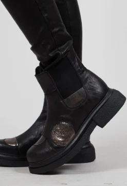 Papucei Boots^Mois Chelsea Boot in Black