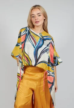 Bize Tops^Mullet Back Blouse in Original Pattern