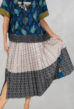 Traces of Me Skirts^Multipleats Atena Skirt in Moonstruck
