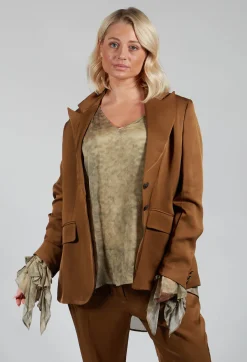 T.ba Jackets^Notched Lapel Blazer in Rust