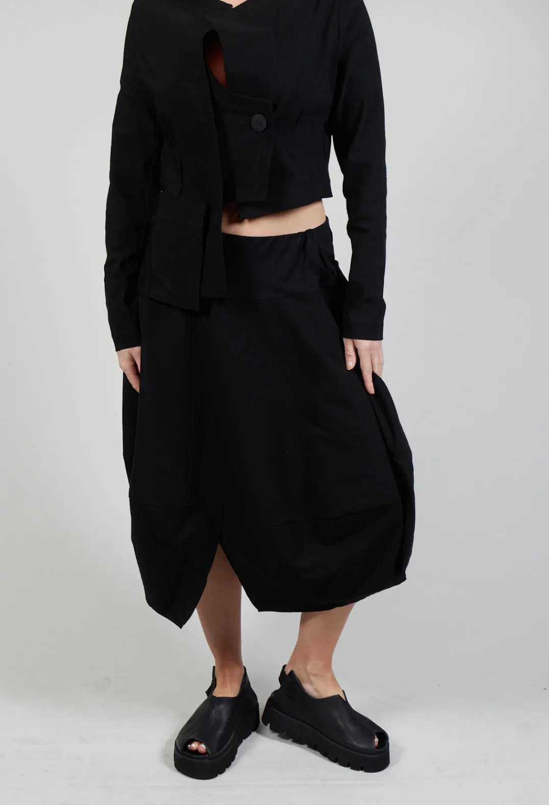 Xenia Design Skirts^Omis Skirt in Black