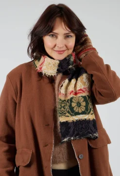 Butapana Scarves^Oriental Wool Scarf in Apricot