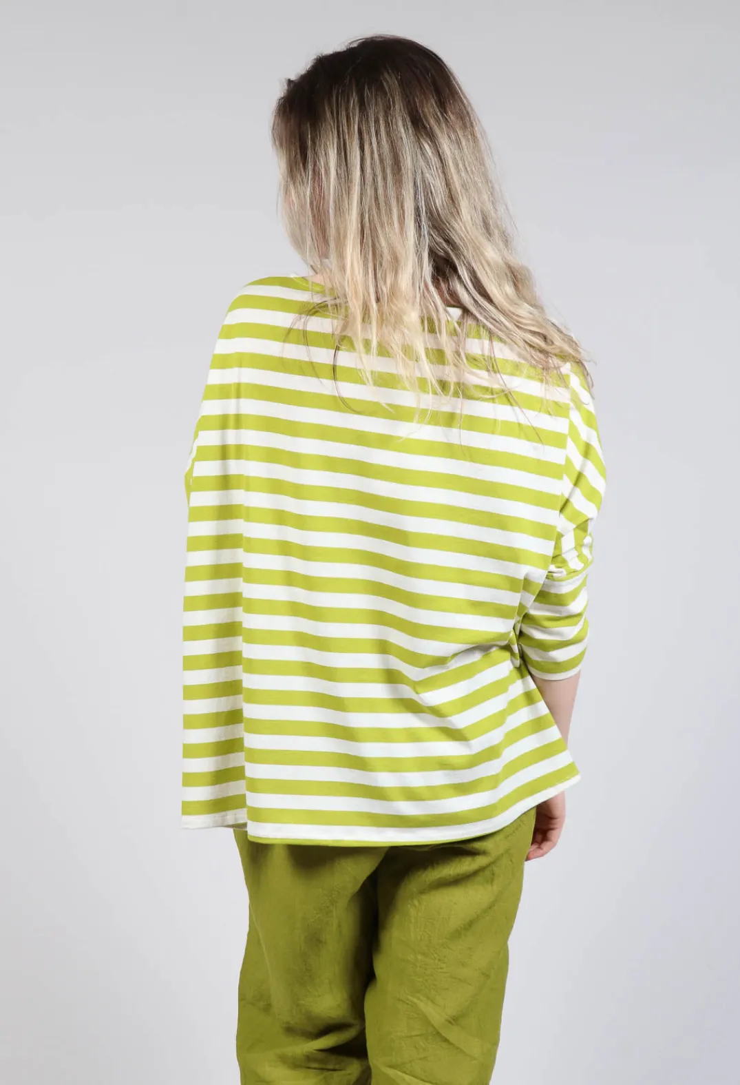 Apuntob Shirts & Blouses^Oversized T-Shirt in Pistachio