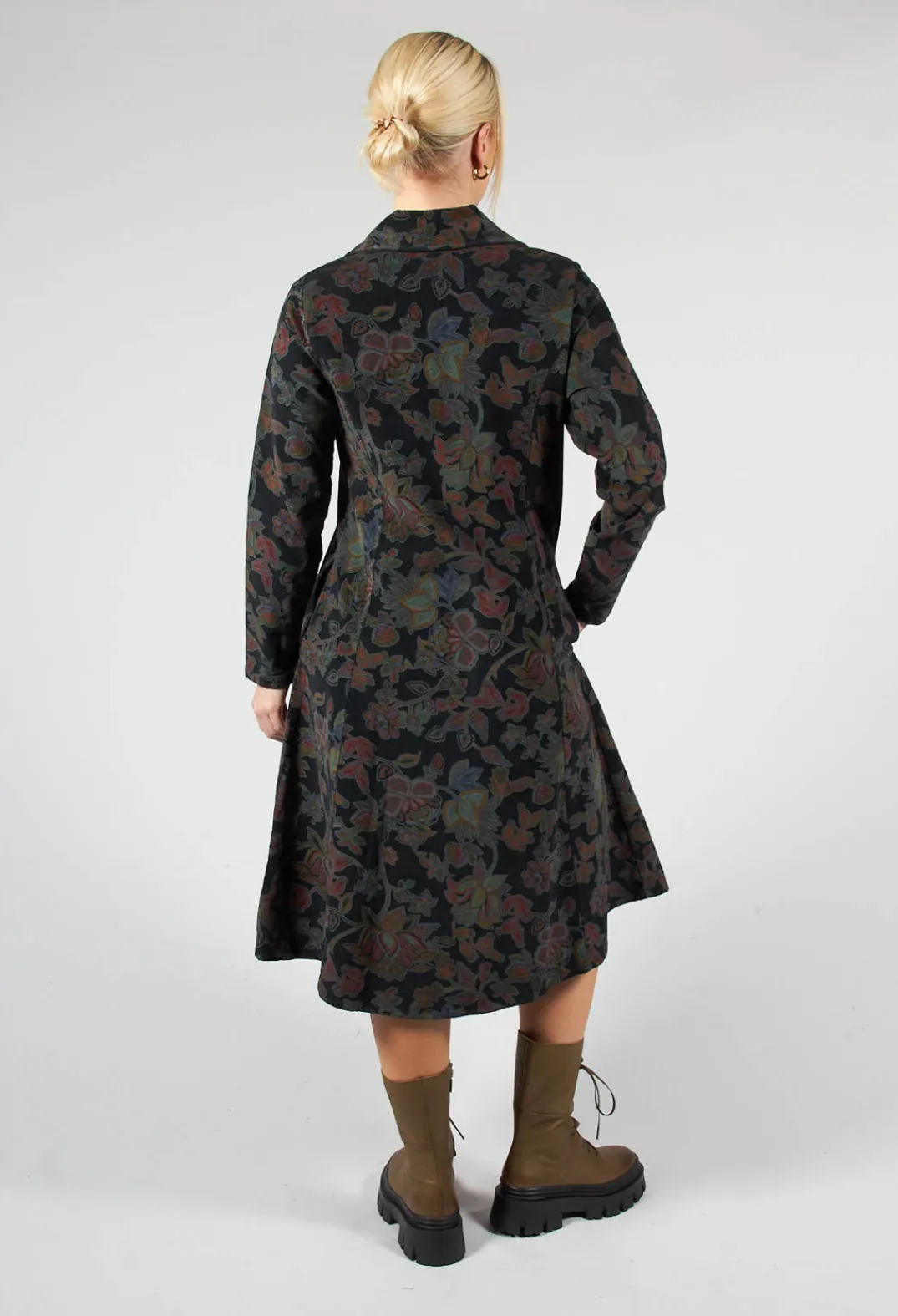 Blueberry Tops^Paisley Print Cord Knee Length Top in Black