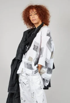 Bread and Butter Tops^Patch Print Boxy Top in White and Black