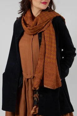 Niù Scarves^Patterned Scarf in Bronzo