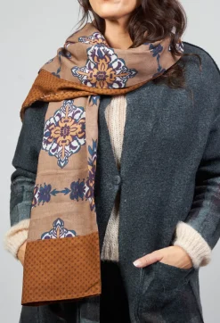 Niù Scarves^Patterned Scarf in Fig