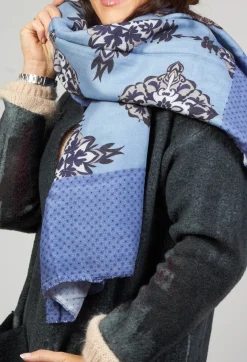 Niù Scarves^Patterned Scarf in Jeans