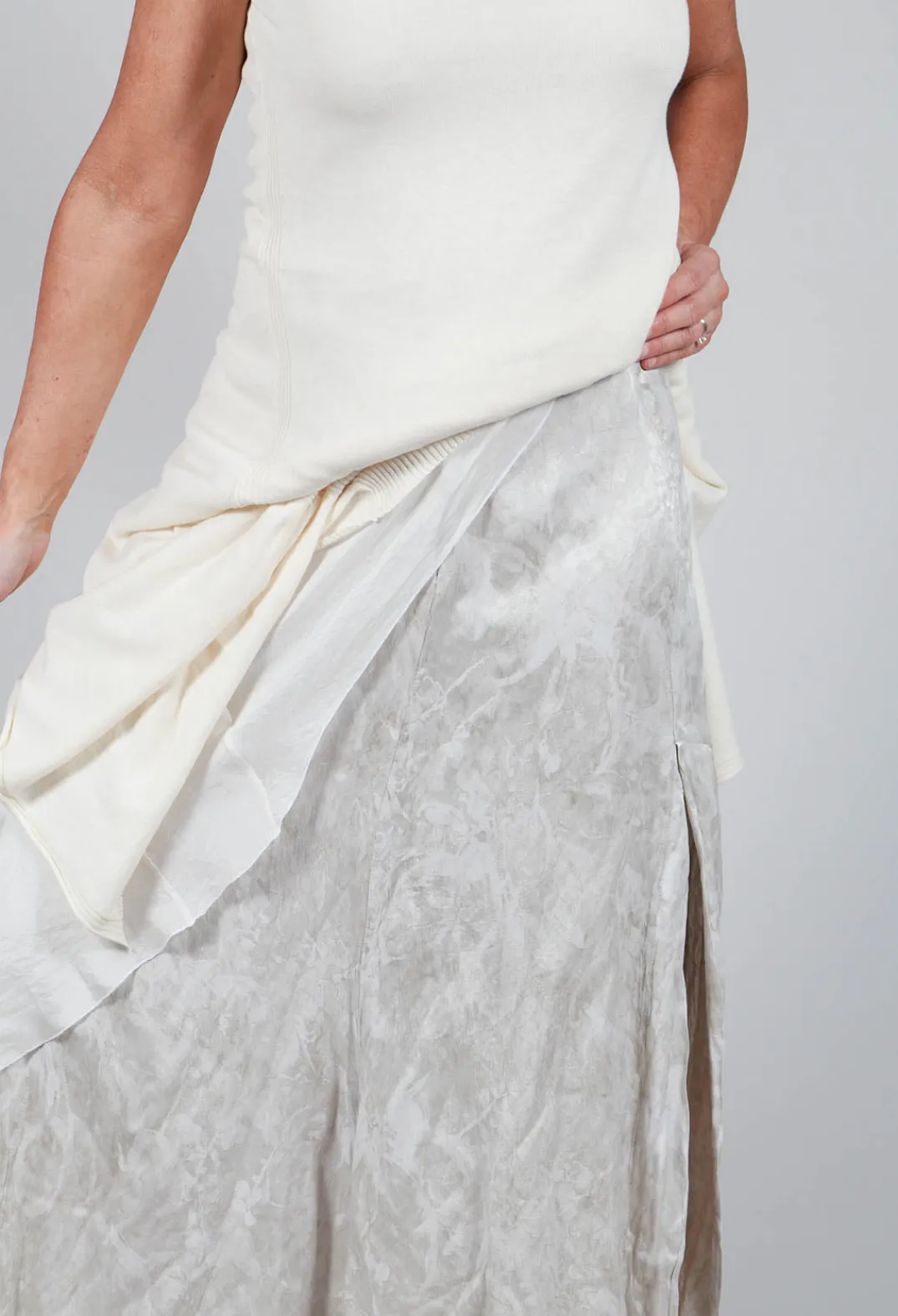 Masnada Trousers^Patterned Split Trousers in Silver
