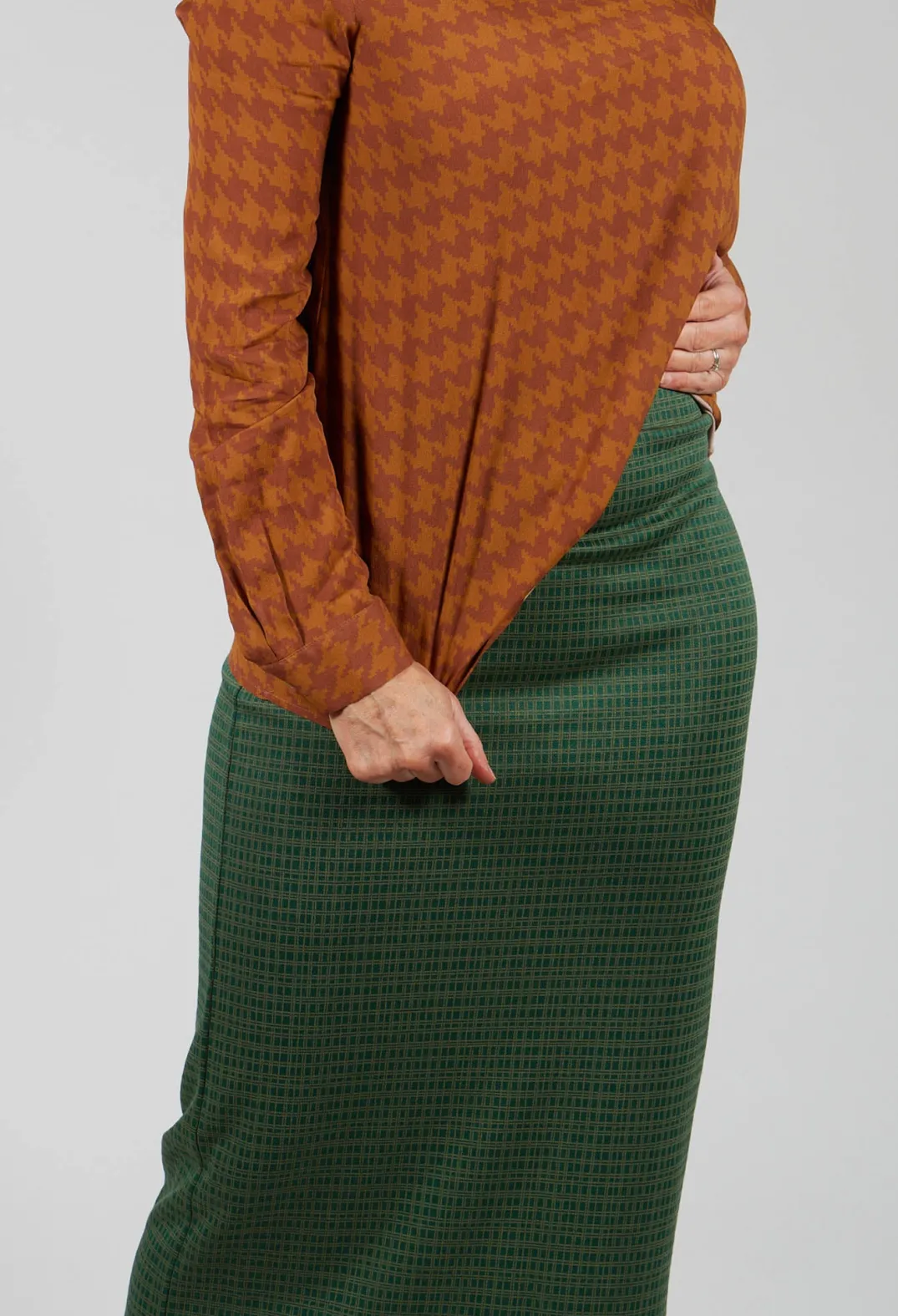 Niù Skirts^Pencil Skirt in Laurel