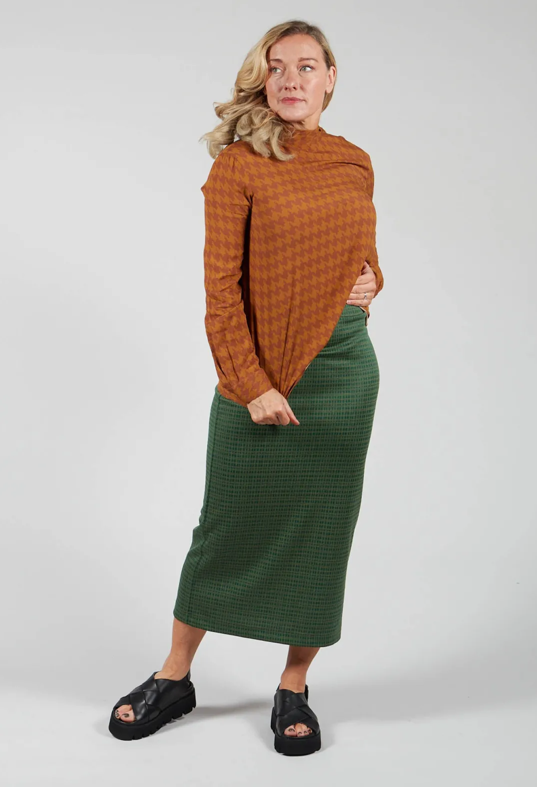 Niù Skirts^Pencil Skirt in Laurel