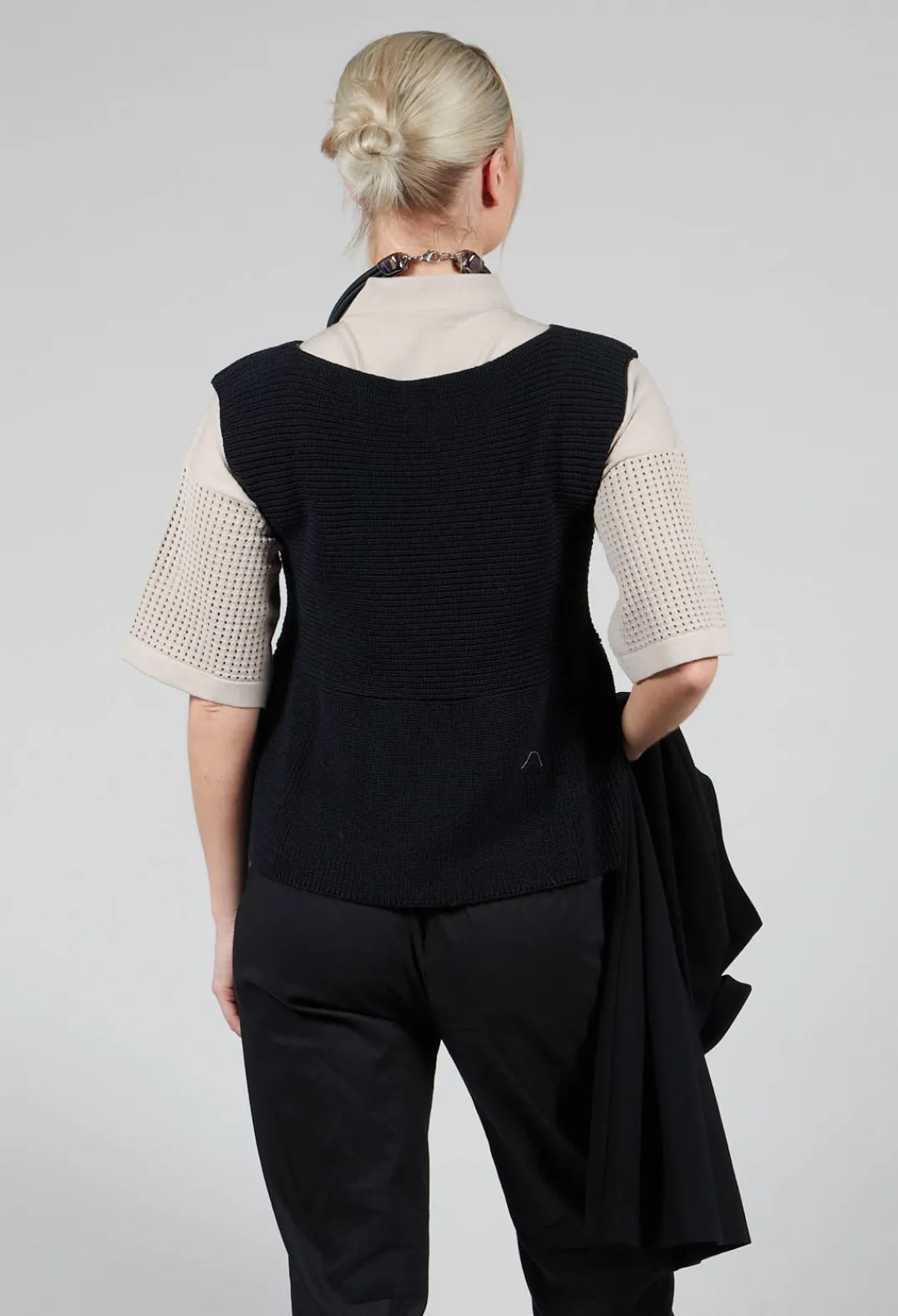 Sarah Pacini Jumpers^Peplum Sweater Vest in Black