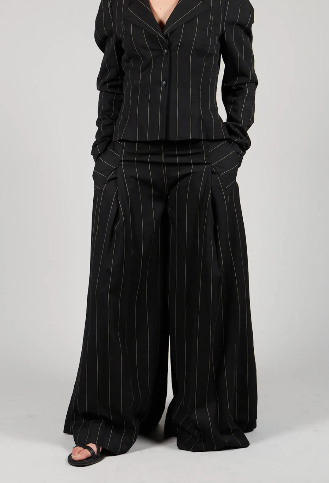 Malloni Co-ords & Suits^Pinstripe Trousers in Nero