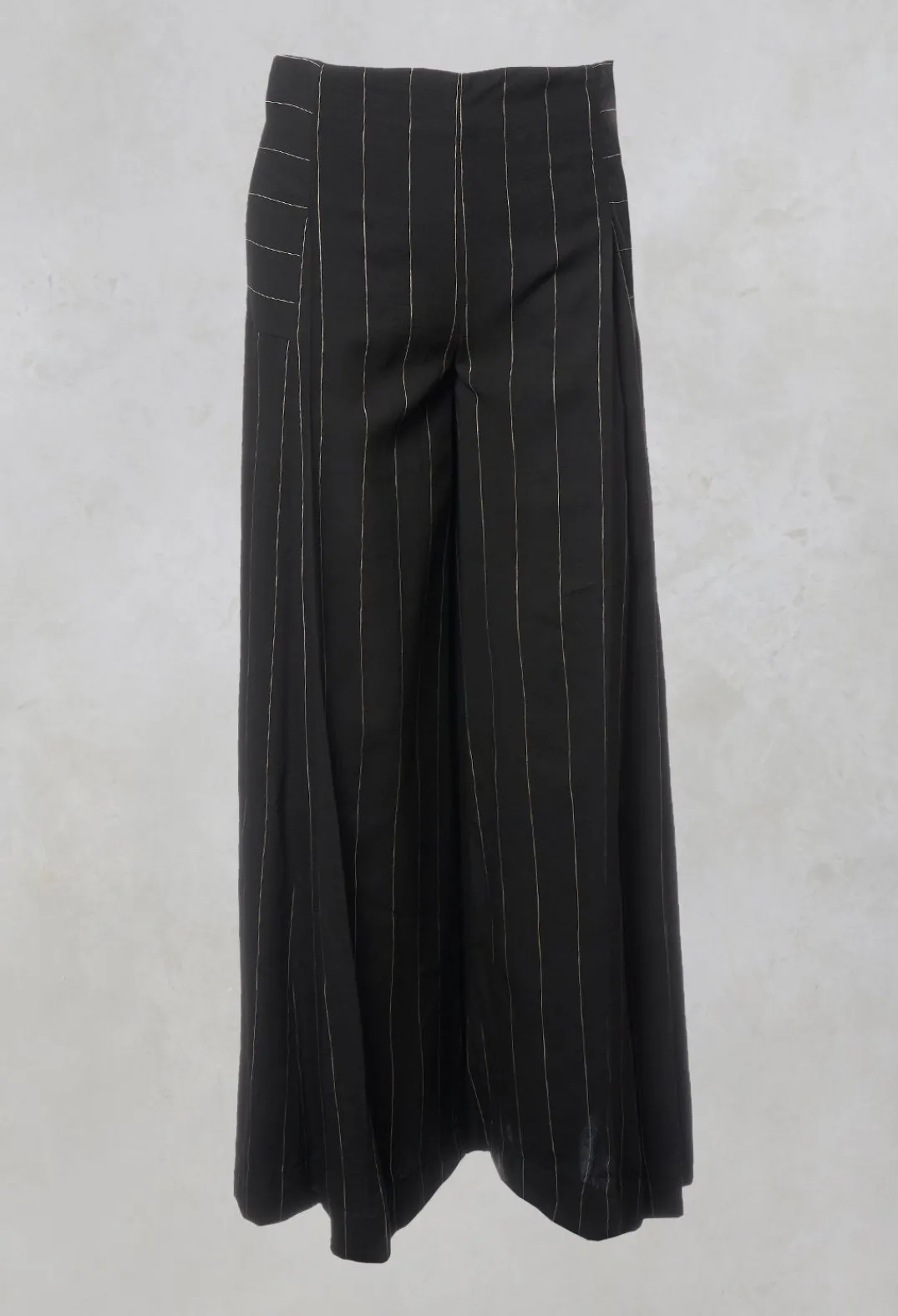 Malloni Co-ords & Suits^Pinstripe Trousers in Nero