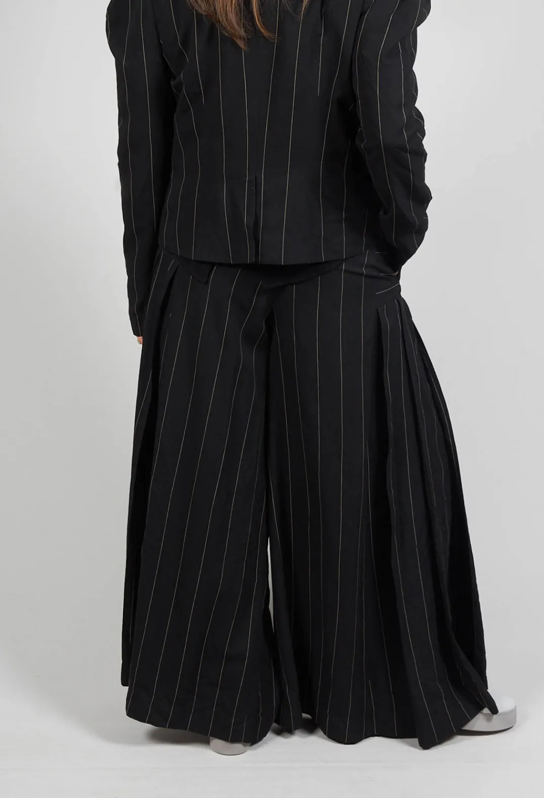 Malloni Co-ords & Suits^Pinstripe Trousers in Nero