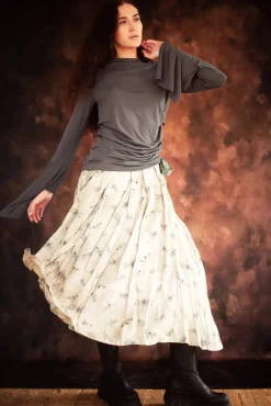 Jayko Skirts^Pleated Lona Skirt in Light Grey