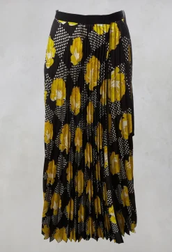 Beatrice B Skirts^Pleated Midi Skirt in Yellow