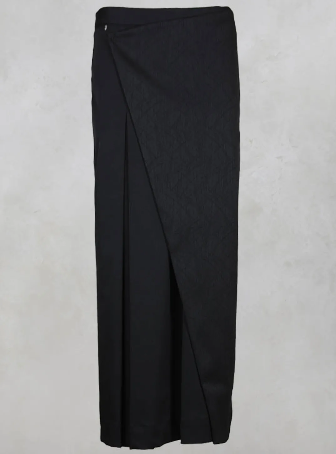 Oblique Creations Skirts^Pleated Pencil Skirt with Print in Black