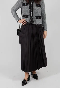Mei Meij Skirts^Pleated Utility Skirt in Nero