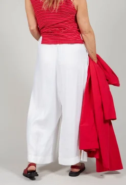 Les Filles d'Ailleurs Trousers^Pleated Wide Leg Trousers in White