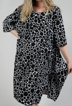 Bread and Butter Dresses^Pocket Dress in White with Black Pois