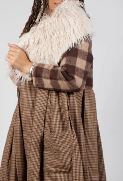 Les Ours Scarves^Poilu Scarf in Lama