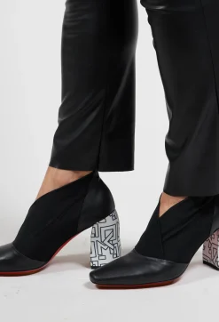 Malloni Heels|Boots^Pointed Heeled Ankle Boots in Pamlos / Ludlamite Black