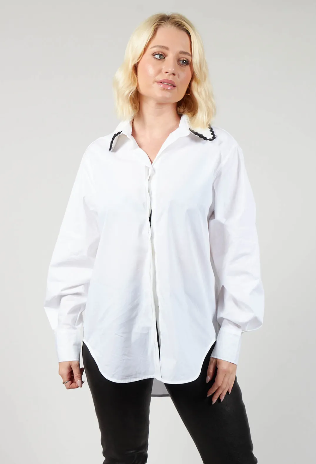 Beatrice B Shirts & Blouses^Poplin Cotton Shirt with Knitted Collar in White