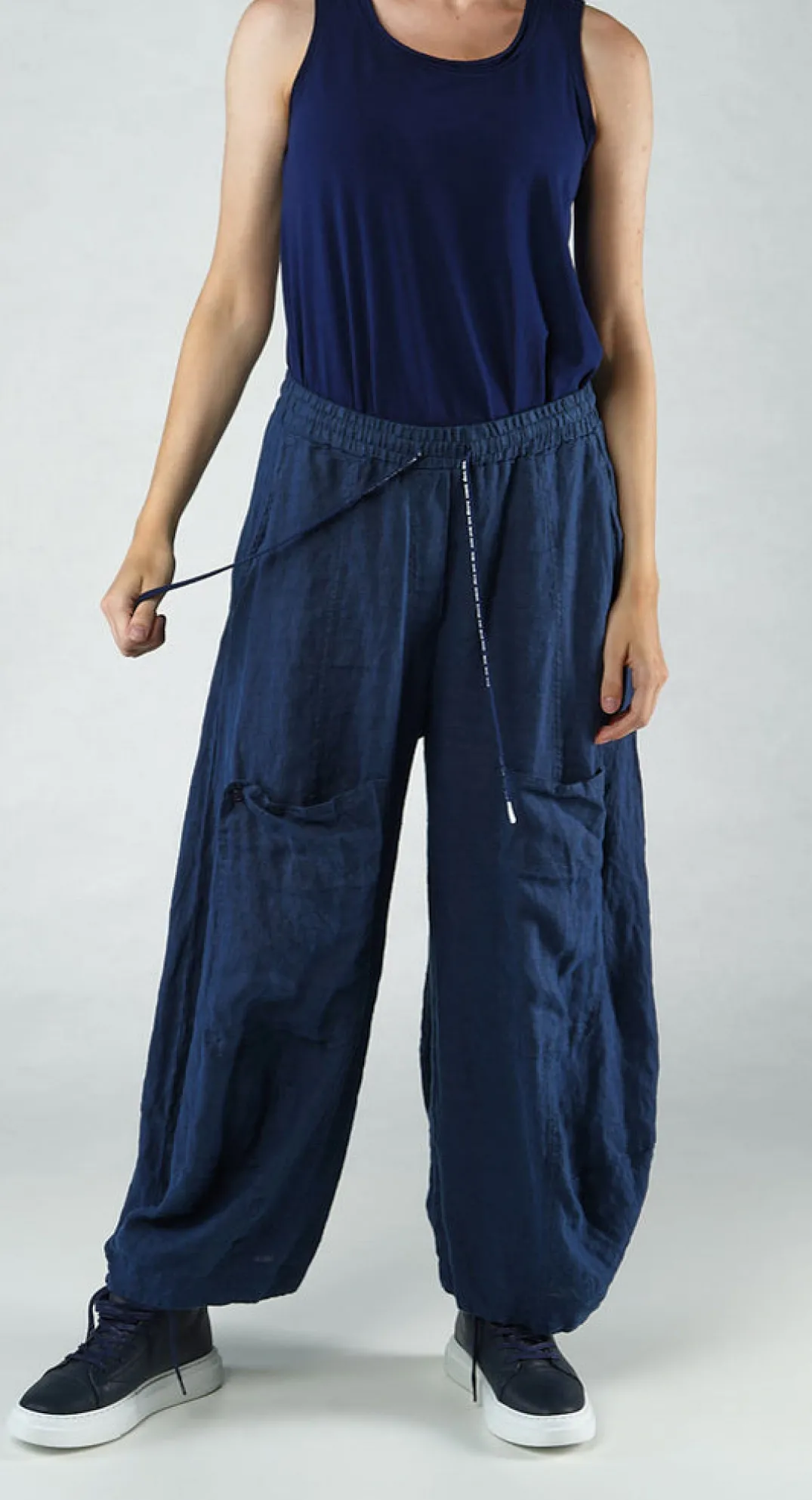 Rundholz Black Label Trousers^PRE-ORDER - Cargo Linen Trousers in Black (Pictured in Navy)