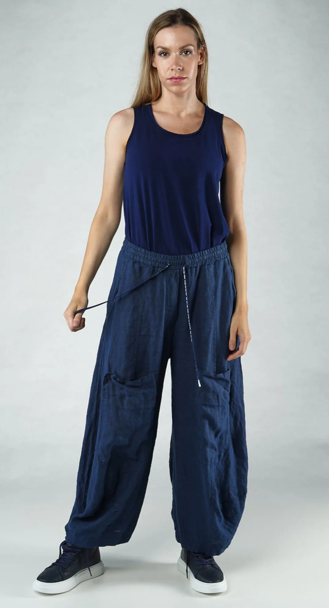 Rundholz Black Label Trousers^PRE-ORDER - Cargo Linen Trousers in Black (Pictured in Navy)