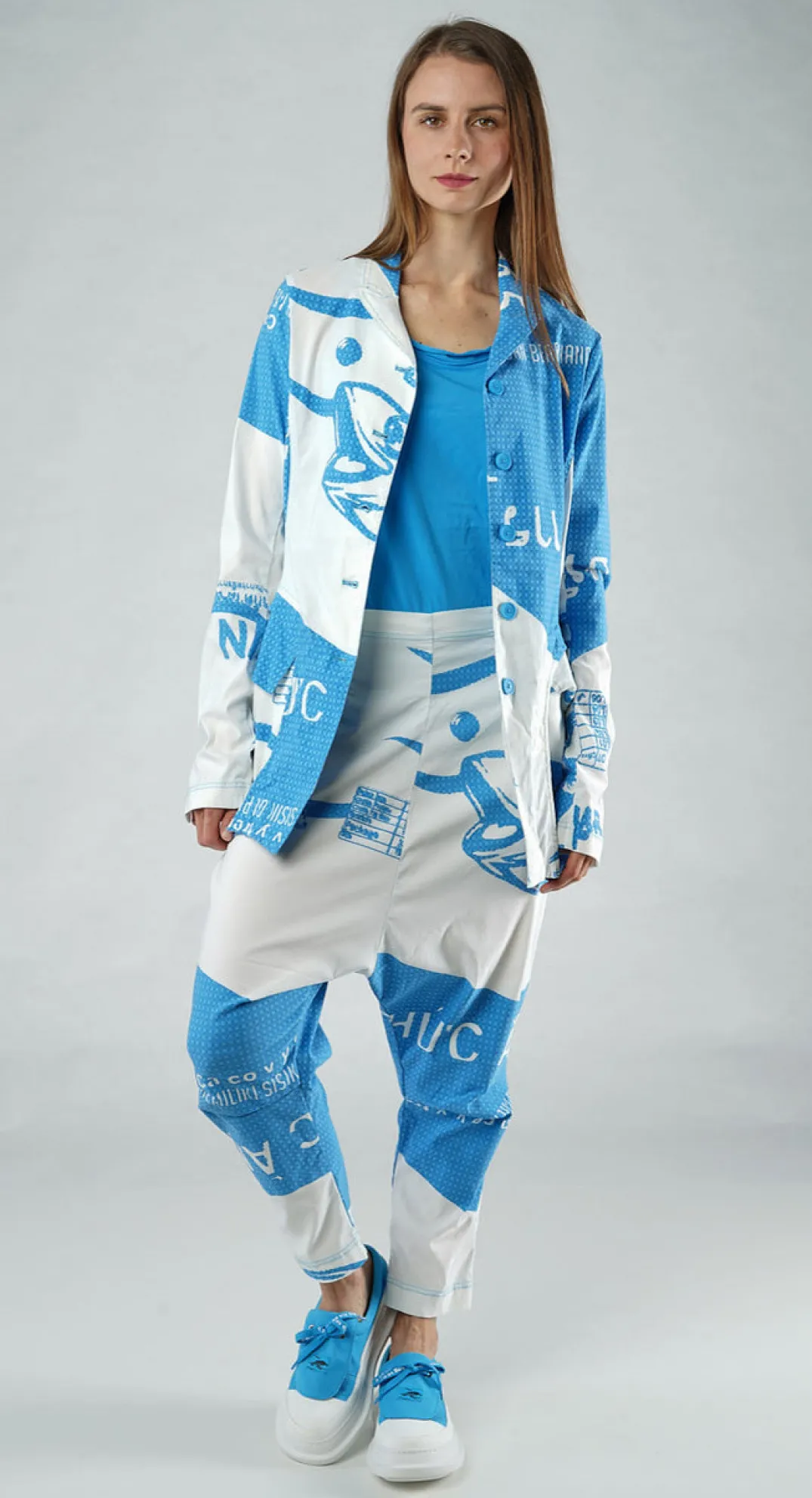 Rundholz Black Label Jackets^PRE-ORDER - Tulip Hem Jacket in Grey Print (Pictured in Malibu Print)