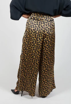 Beatrice B Co-ords & Suits^Printed Wide Leg Trousers in Black