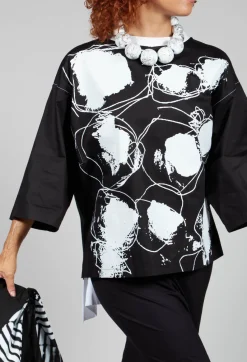 Bize Tops^Printwork Bracelet Sleeve T-shirt in Original Black