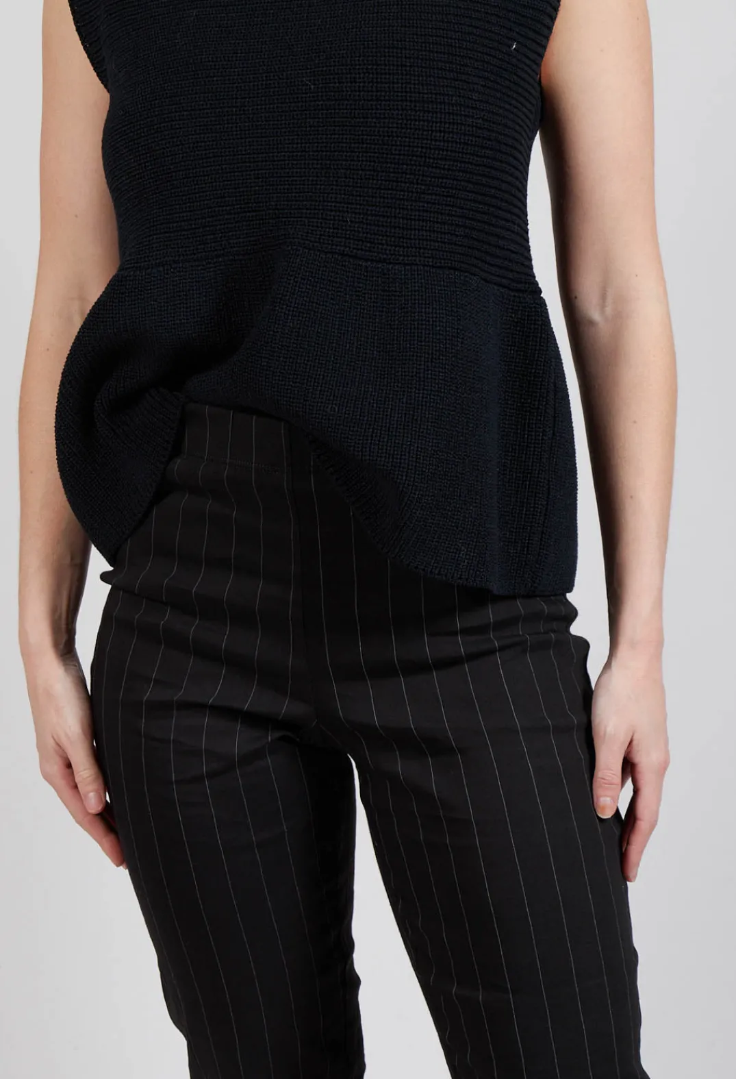 Sarah Pacini Leggings^Pull On Pinstripe Leggings in Black