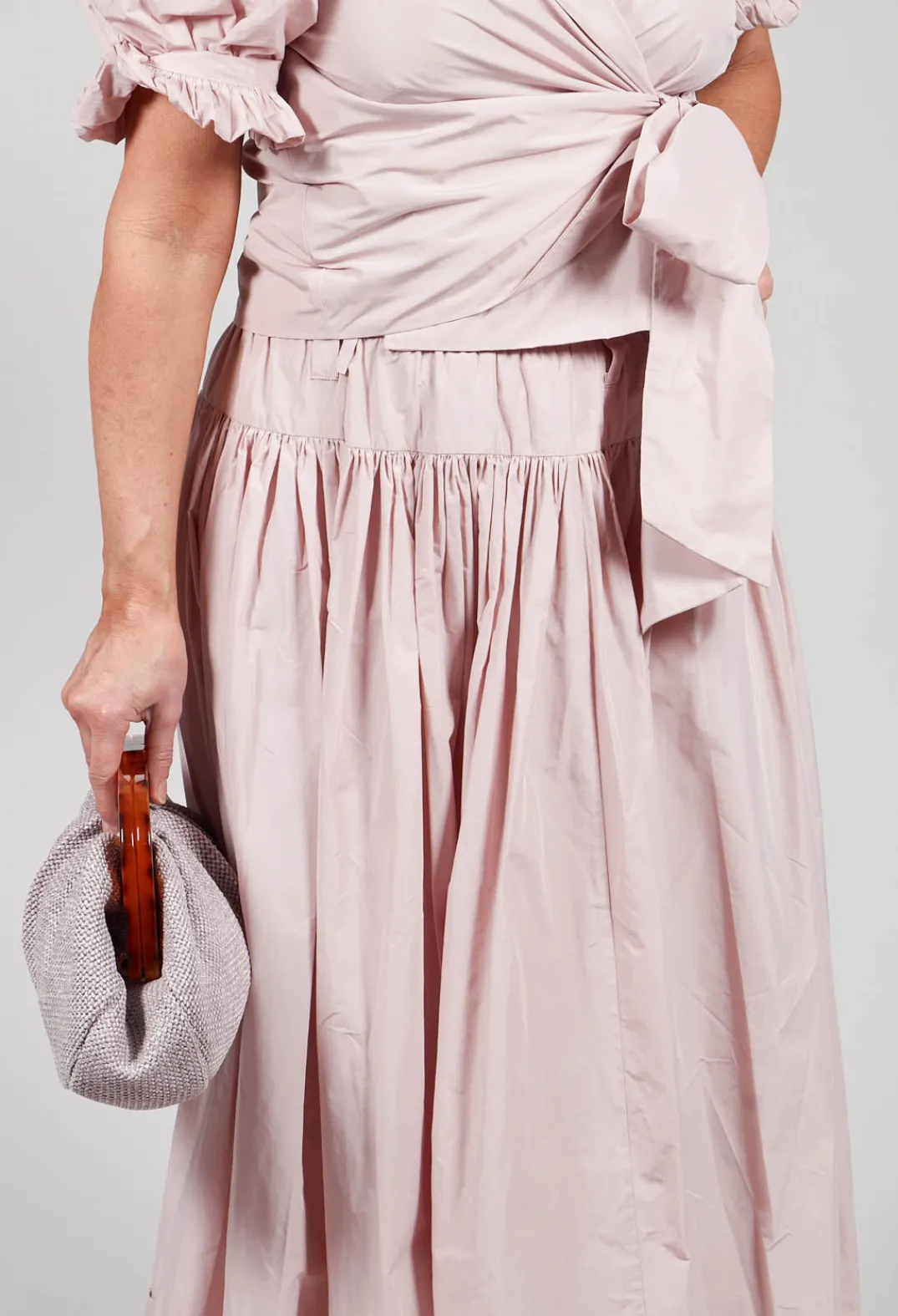 Les Filles d'Ailleurs Skirts^Pull on Pleated Skirt in Pink